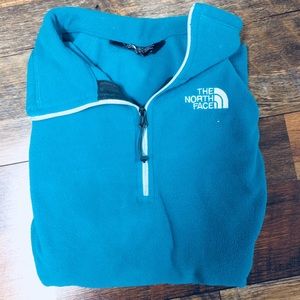 North Face Fleece Pullover!! 🌻
